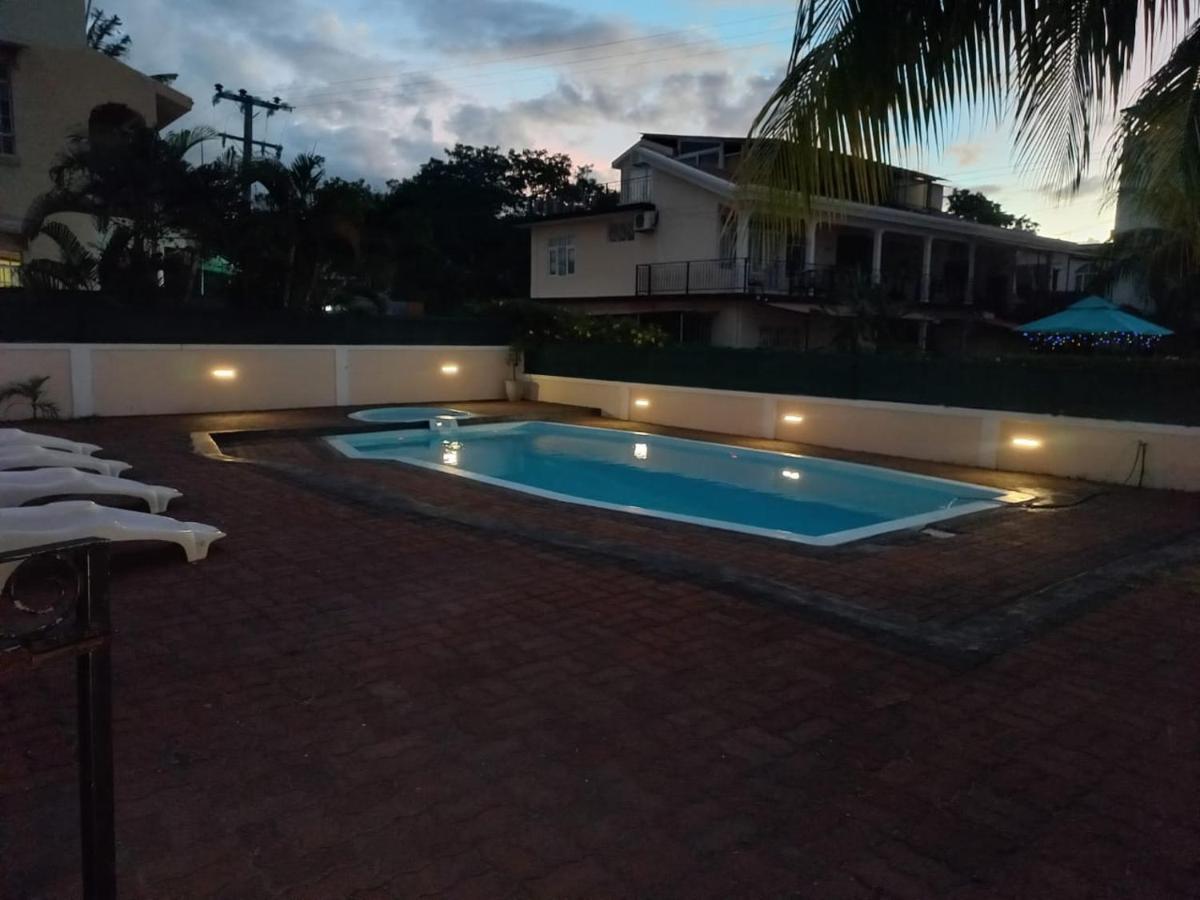 Villa L'Or With Private Pool Flic en Flac Экстерьер фото